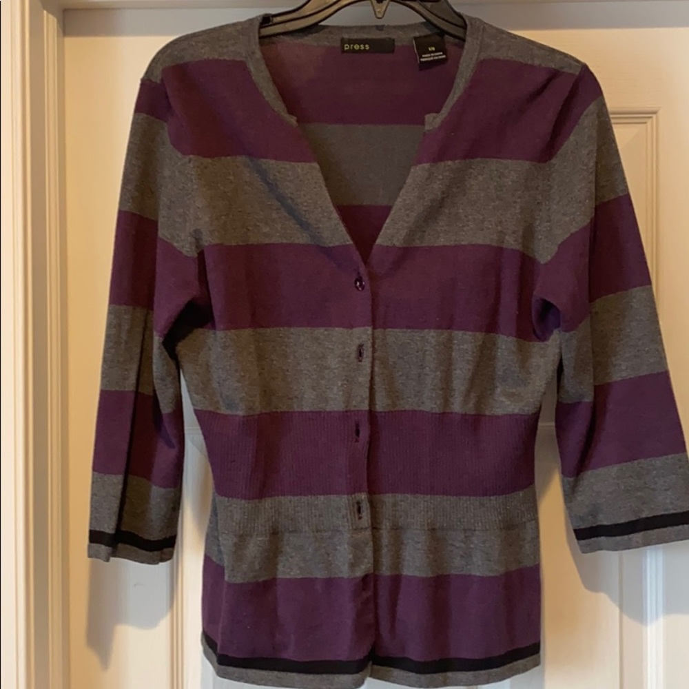 Cardigan sweater